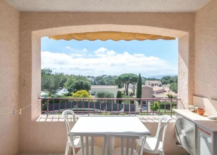 شقة Of 44 M2 With Balcony In Saint-raphael *