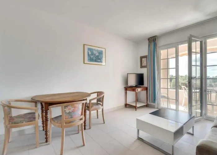 Of 44 M2 With Balcony In Saint-raphael Saint-Raphaël